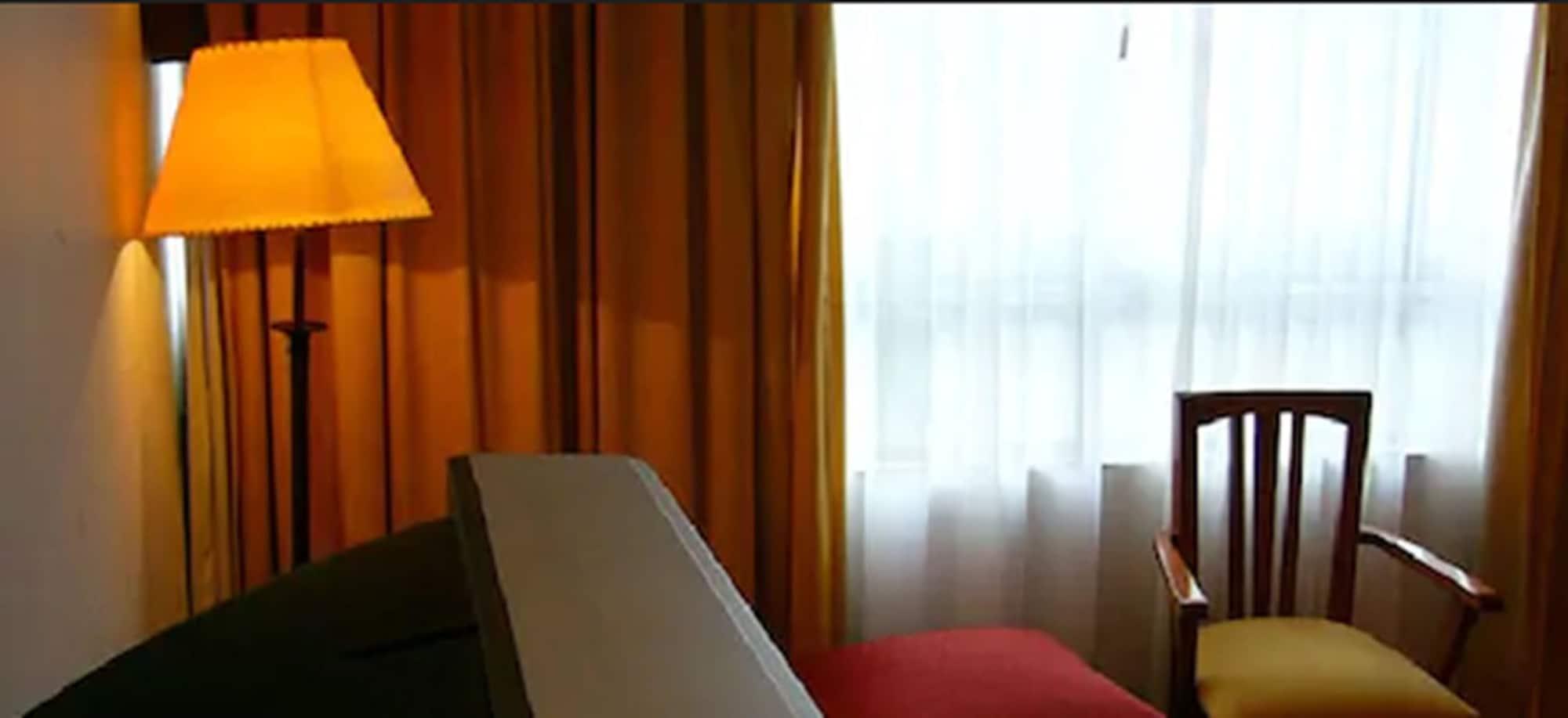 Hotel Alcala Del Rio 산티아고 외부 사진